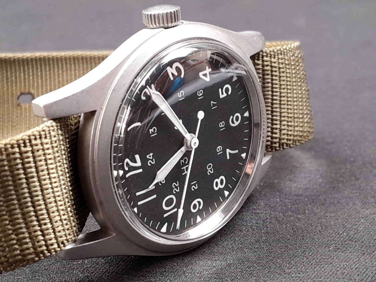 Hamilton GG-W-113 September 1983