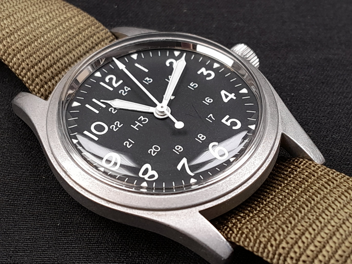 Hamilton GG-W-113 September 1983