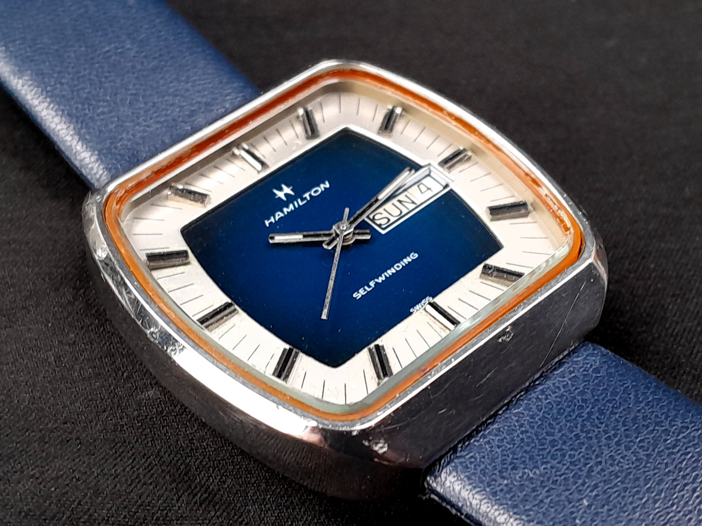 1975 Hamilton Auto Date Hawk